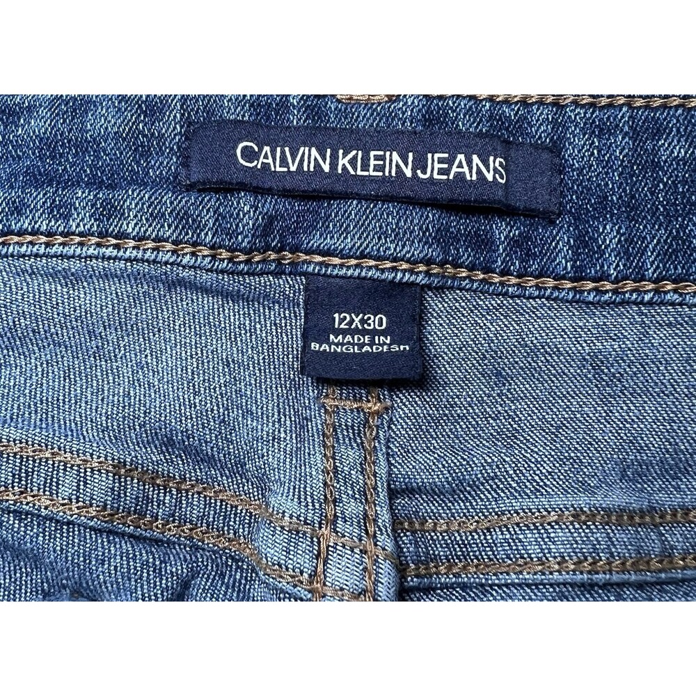 Calvin Klein Jeans Womens Size 12x30 Mid Rise Skinny Distressed Floral Patch - Picture 4 of 16